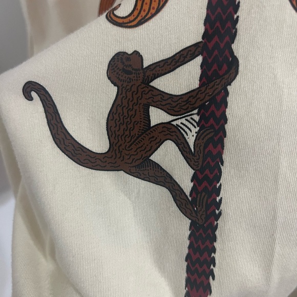 FARM RIO OVERSIZED MUSCLE TANK NWT - Picture 4 of 8